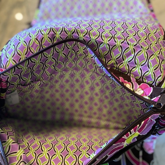 NWT Vera Bradley Mailbag - Picture 5 of 7